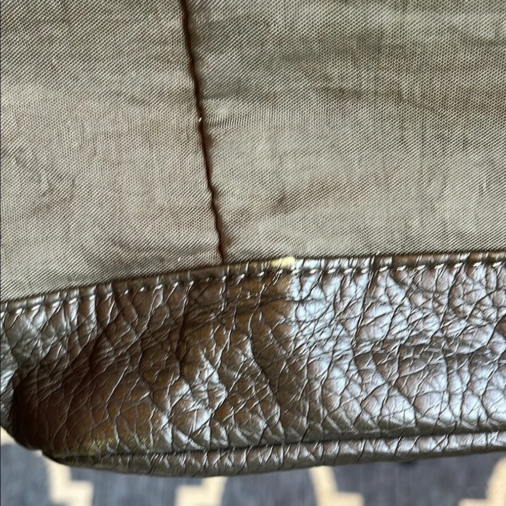 PISTIL Olive Green Shoulder Bag with Leather Handles - Picture 12 of 17